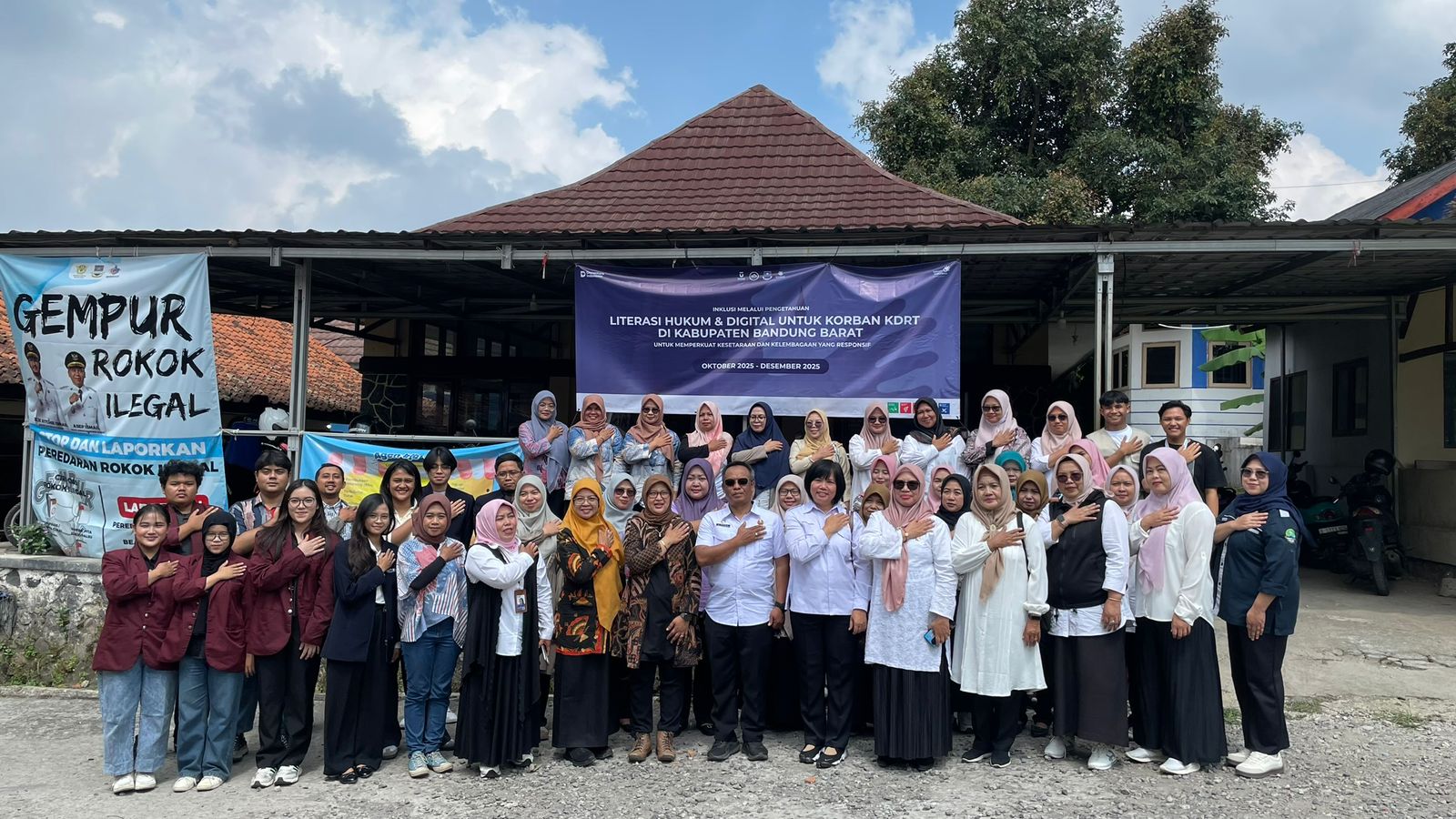 Sosialisasi dan Pendampingan Literasi Hukum bagi Korban Kekerasan Dalam Rumah Tangga di Kecamatan Parongpong